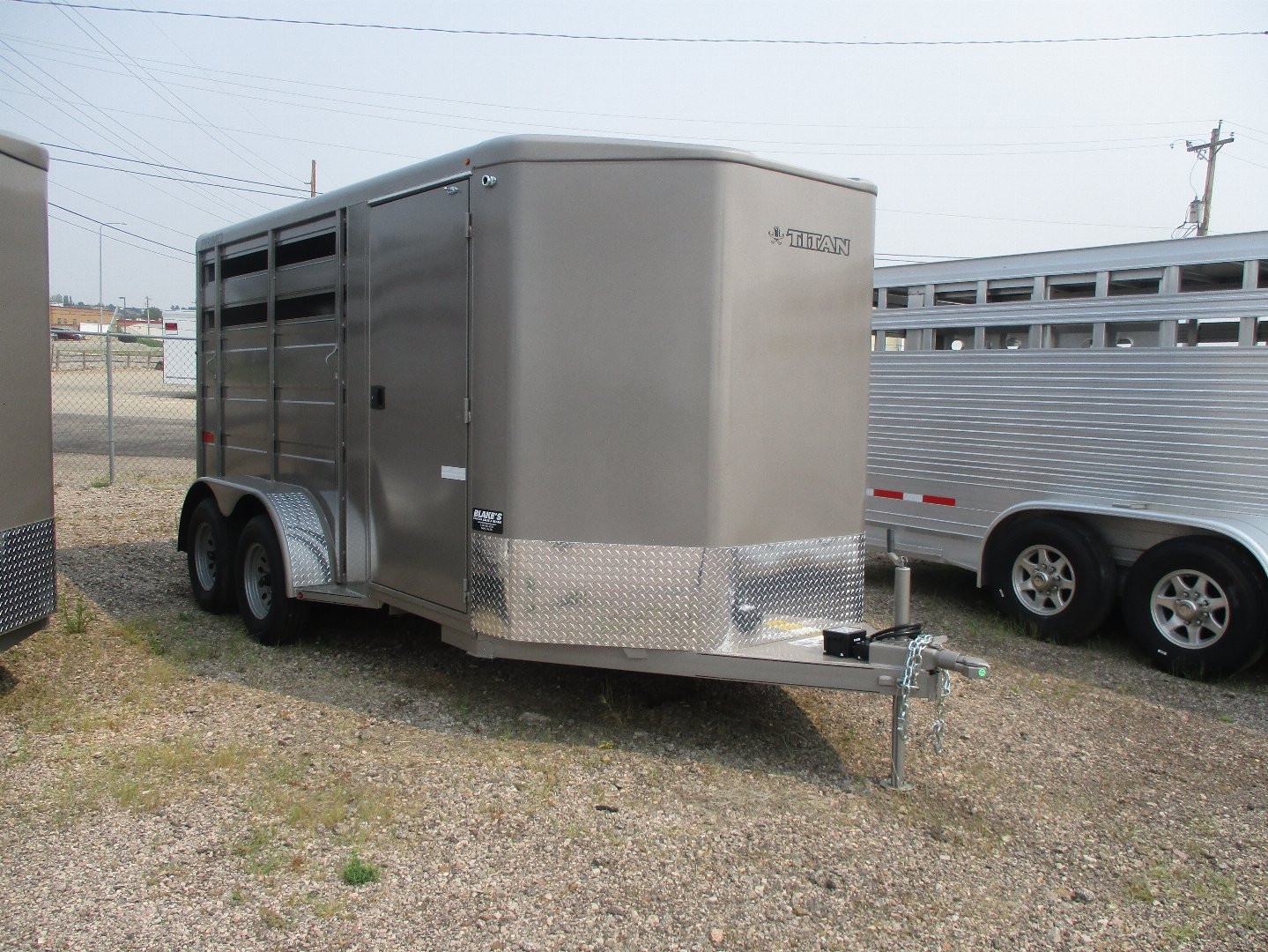 New 2025 Titan Trailer PRIMO Horse Trailer 6'8 X 14