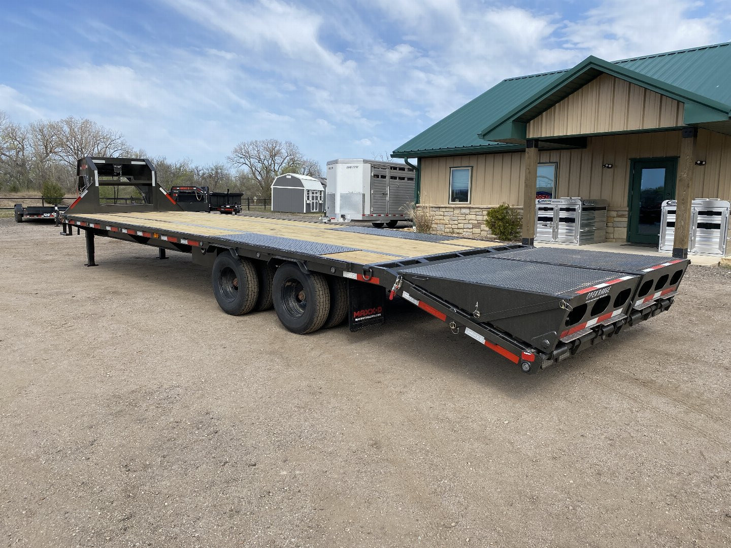 New 2025 MAXXD LDX Flatbed Trailer 102x32