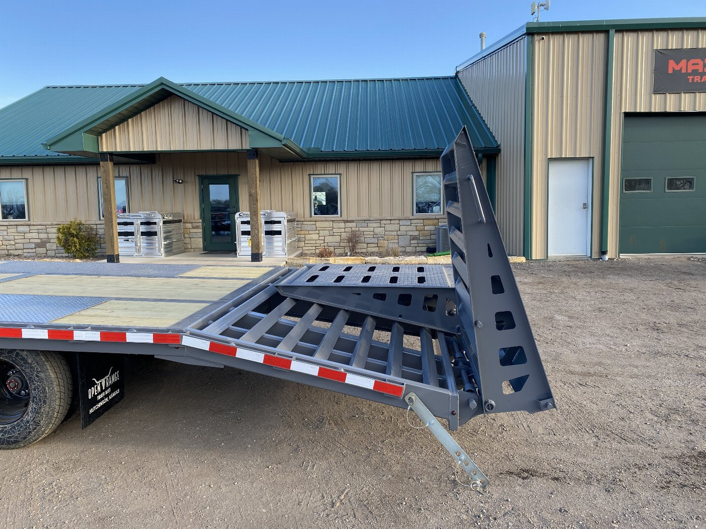 New 2025 Midsota 102x32 Flatbed Trailer