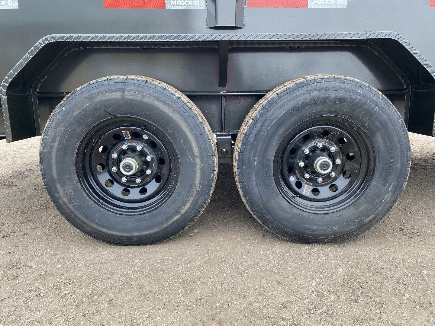 New 2025 MAXXD 83x16 Dump Trailer