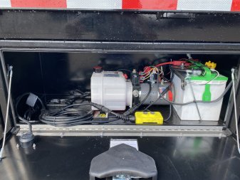 New 2025 Midsota 102x32 Flatbed Trailer Hydraulic Dovetail