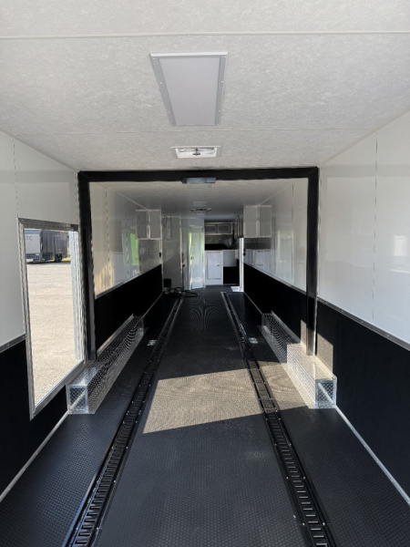 New 2025 Vintage Trailers 8.5x52 Gooseneck Car / Racing Trailer