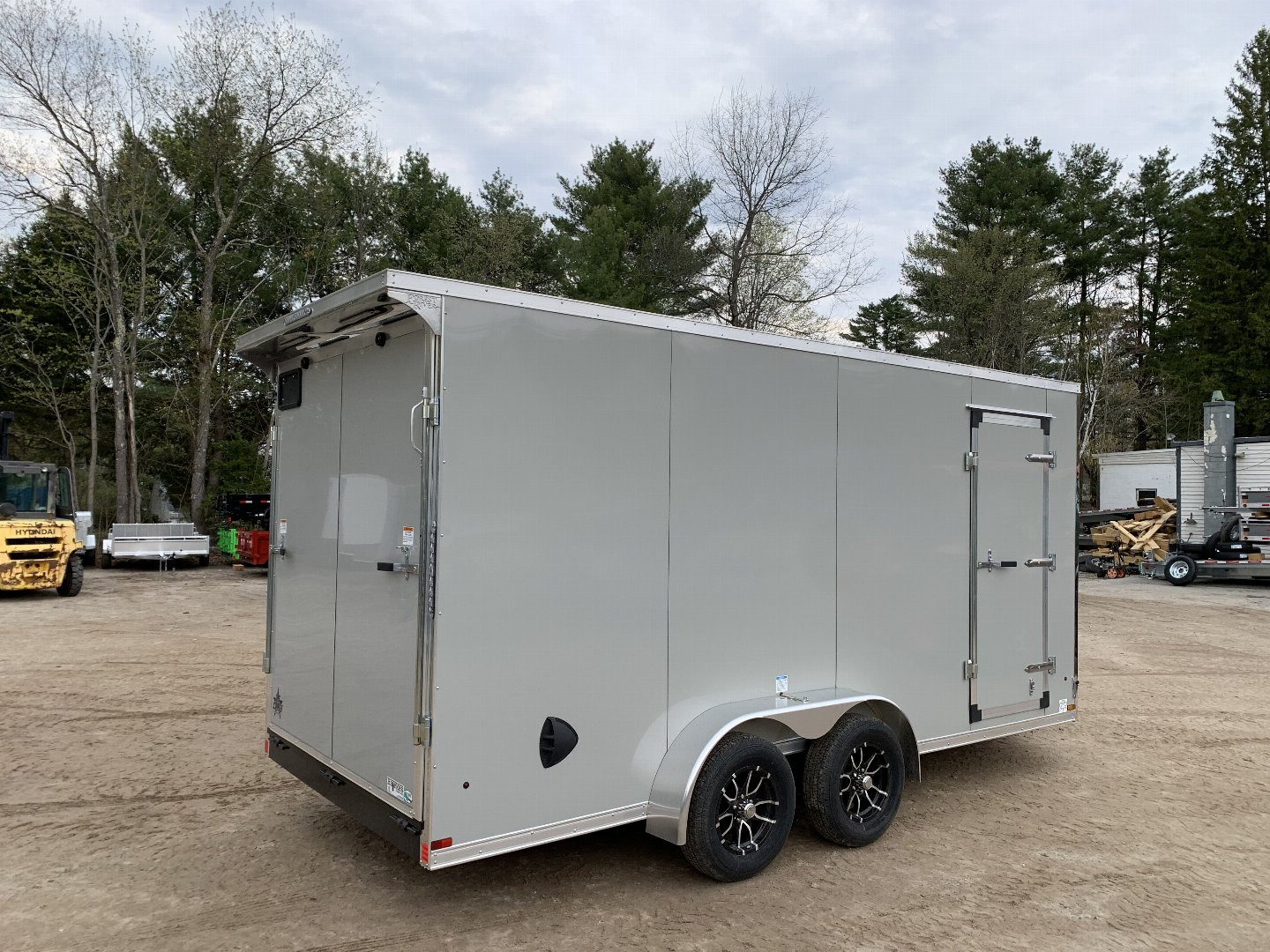 New 2025 US Cargo 7X16+ 2ft V-Nose/ Polycore / I-Beam Frame / 7' interior - 7000GVW
