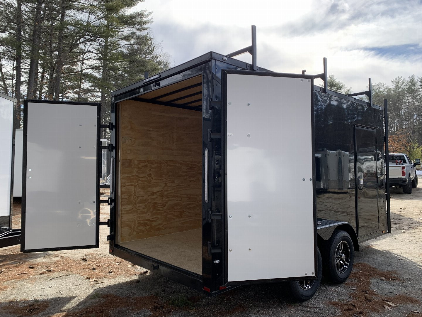 New 2025 Spartan 7X14 +2ft V-nose/ Contractor Package / .080 Polycore / Walkable-Roof / Blackout Package- 7000GVW