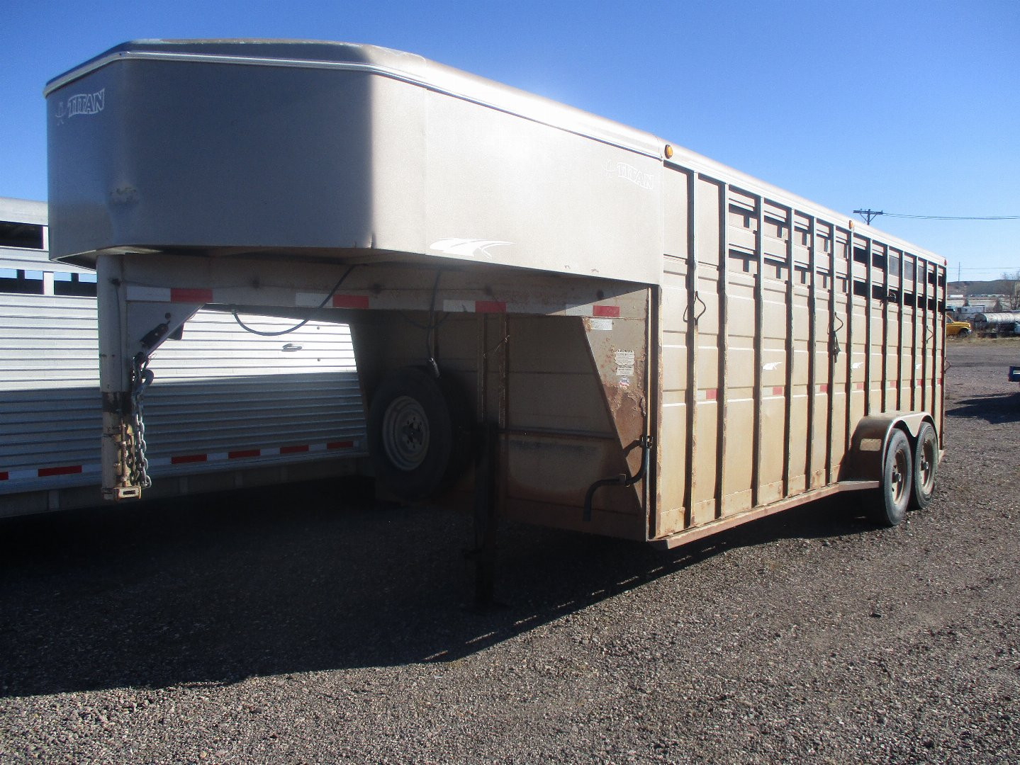 Used 2003 Titan Trailer Stock Stock Stock Combo Trailer For Sale In