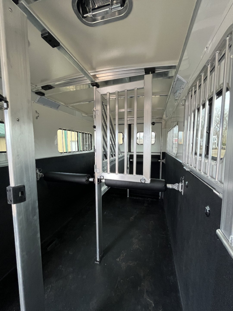 New 2025 Cimarron Trailers 2 + 1 Horse Trailer