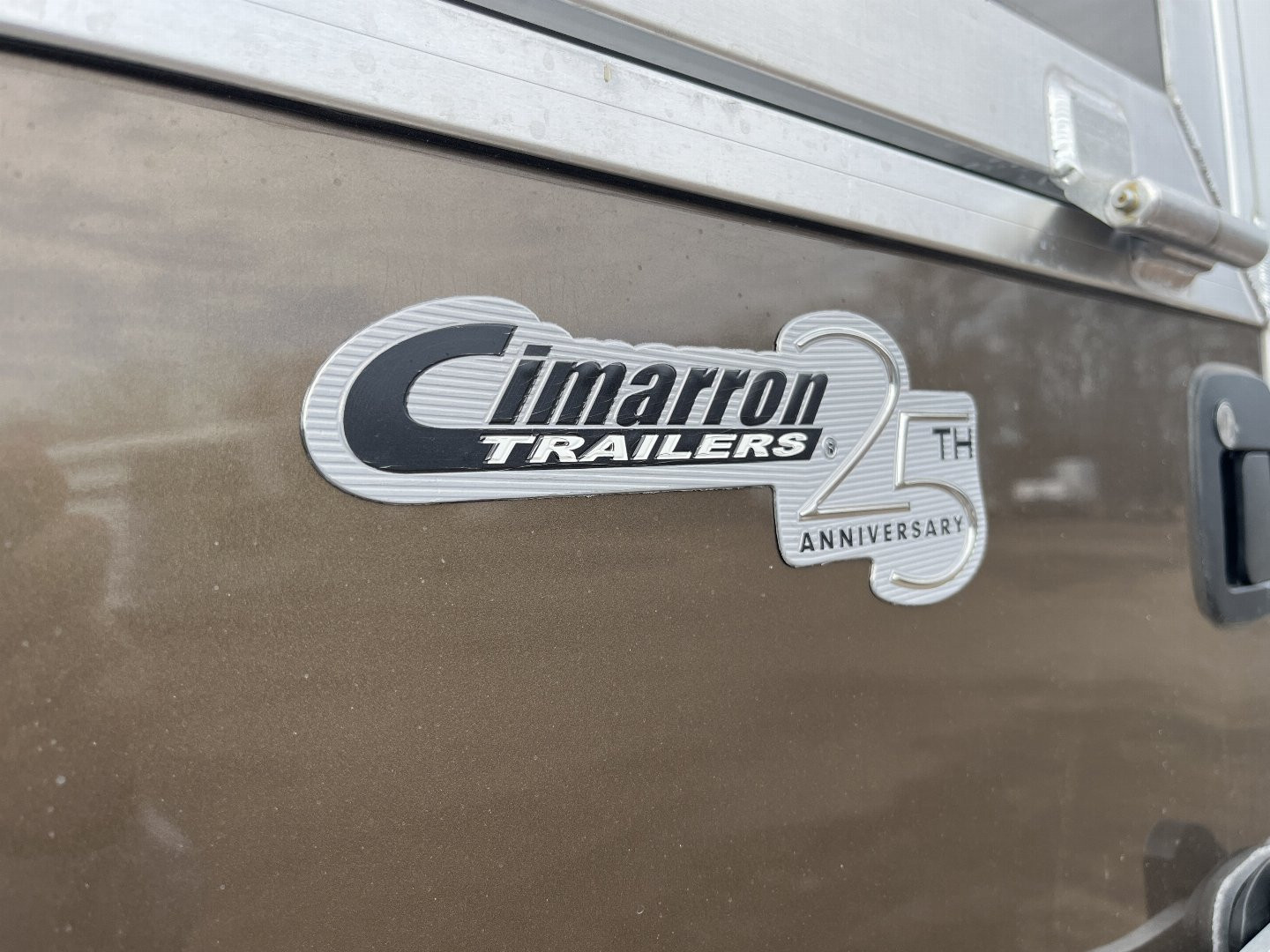 New 2025 Cimarron Trailers 2 + 1 Horse Trailer