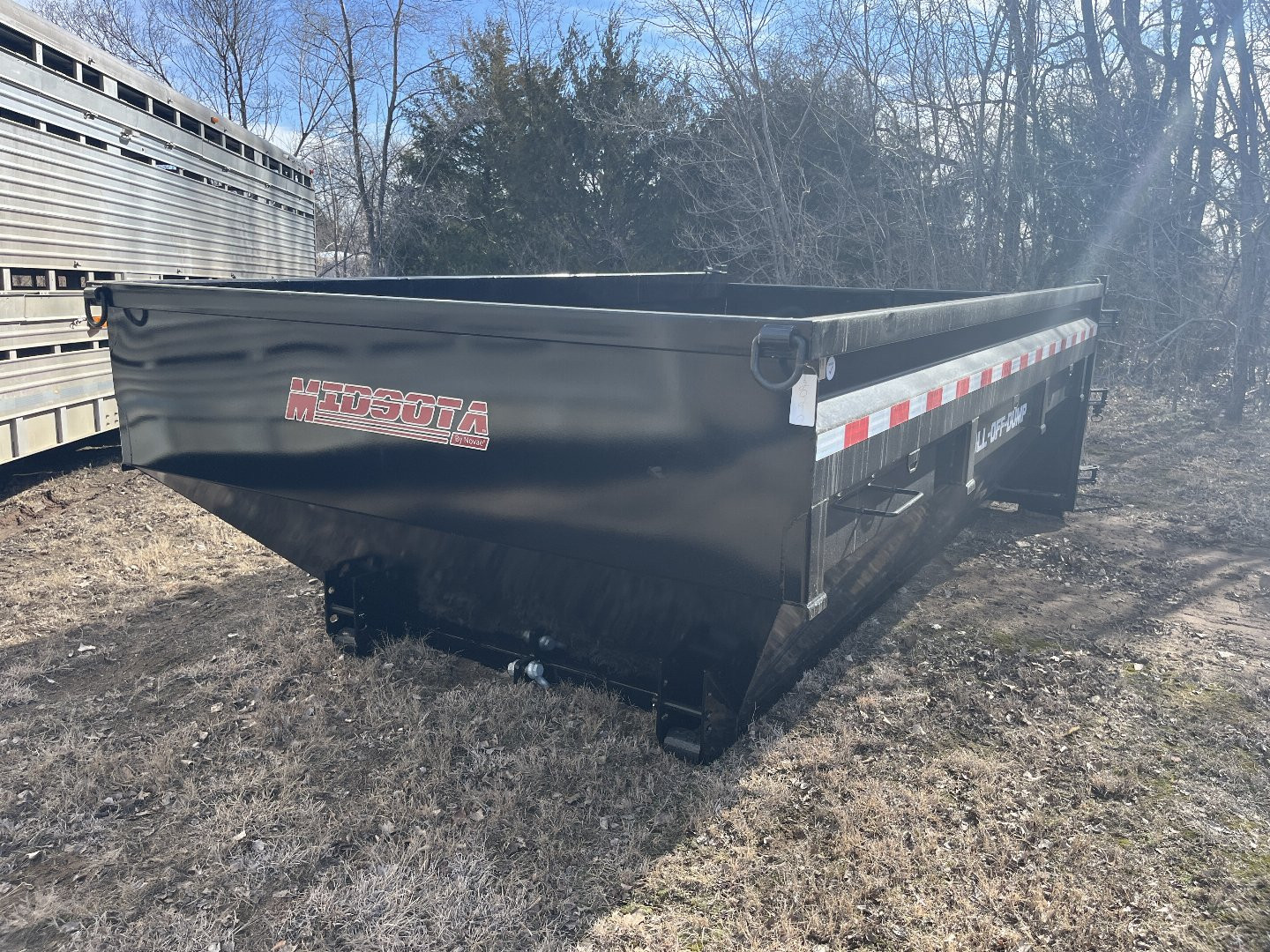 New 2025 Midsota Rolloff Dump Bin