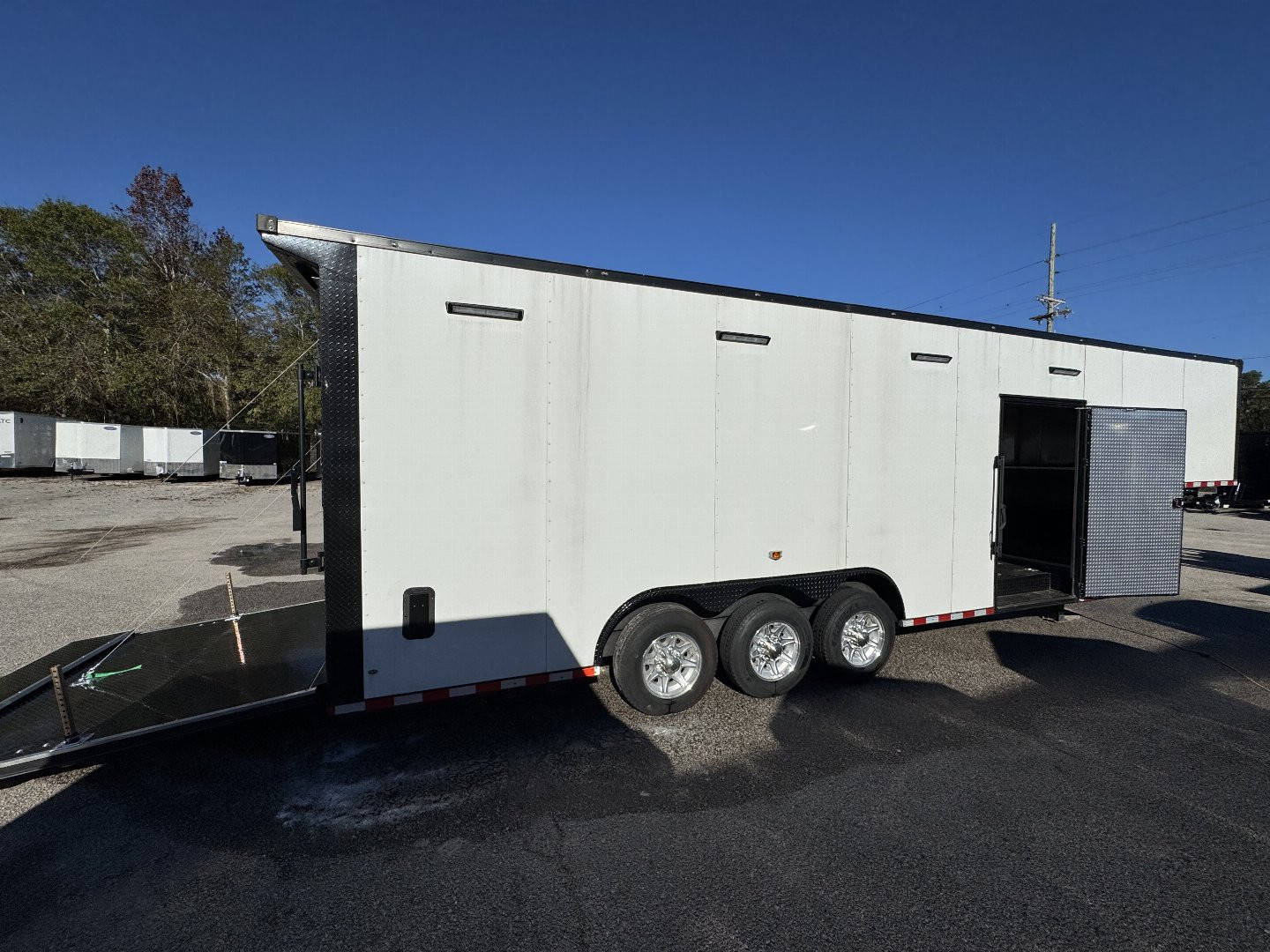 New 2024 Rock Solid Cargo 8.5x32 Car / Racing Trailer