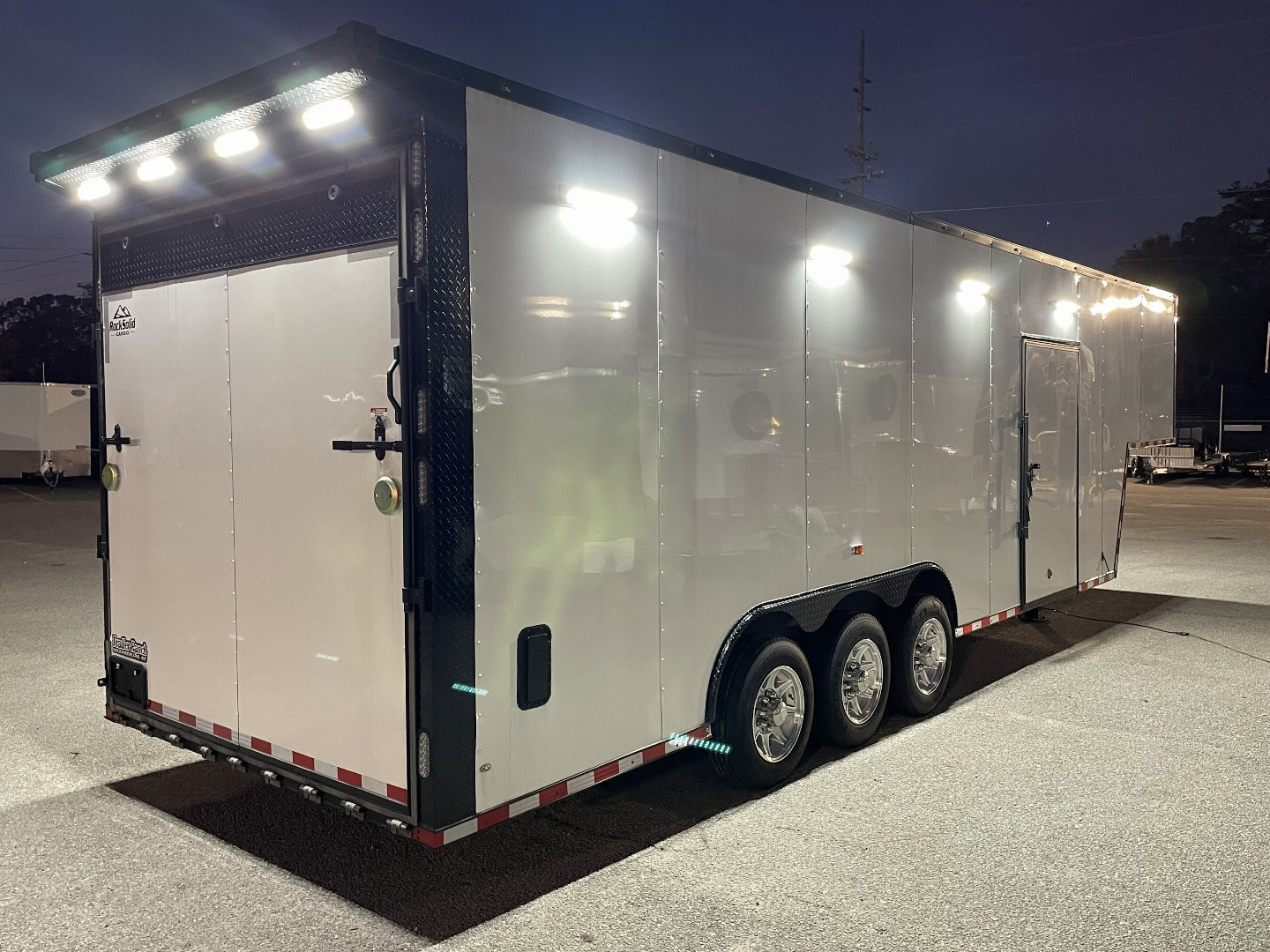 New 2024 Rock Solid Cargo 8.5x32 Car / Racing Trailer