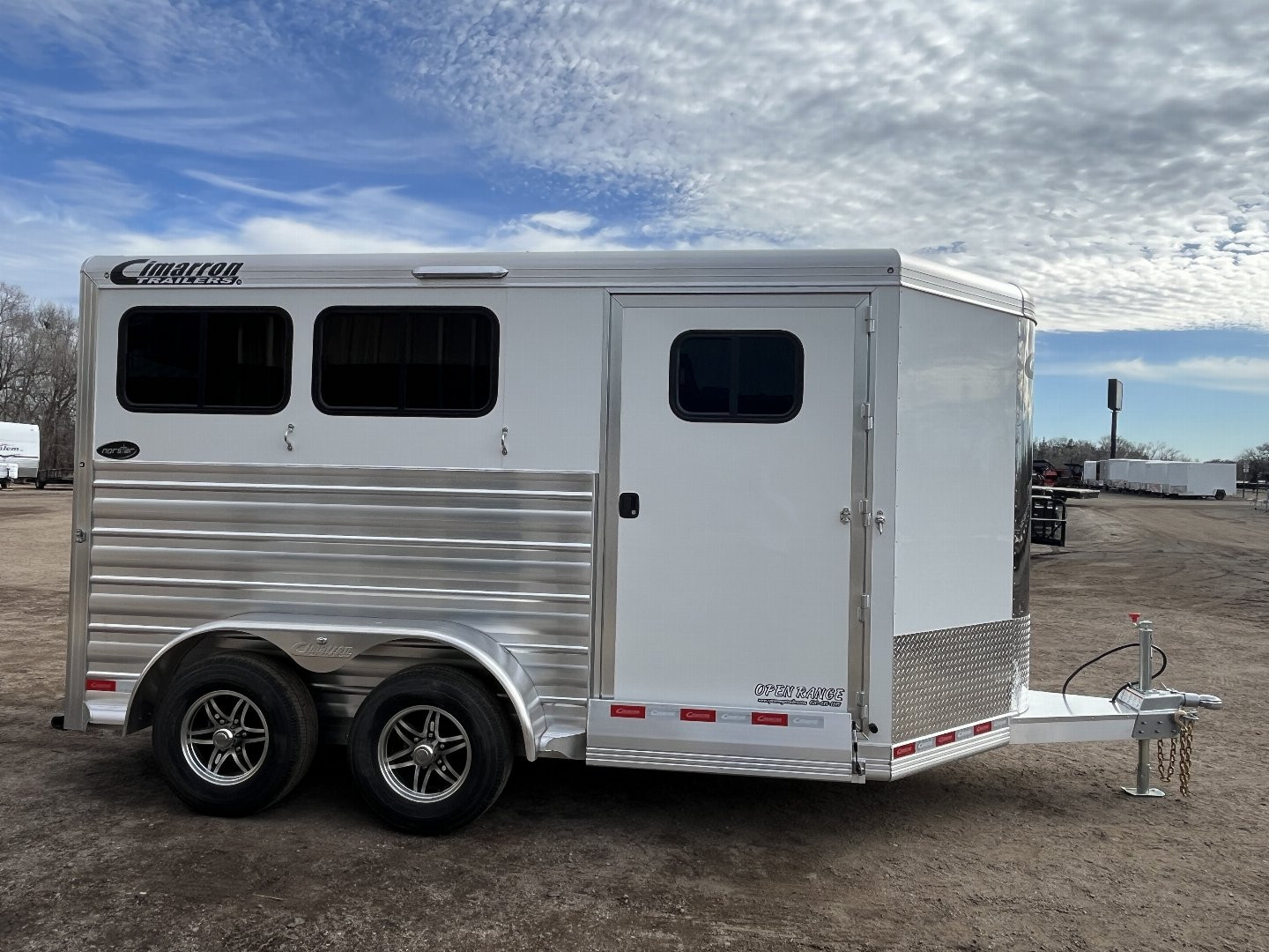 New 2025 Cimarron Trailers 2 Horse Norstar Horse Trailer