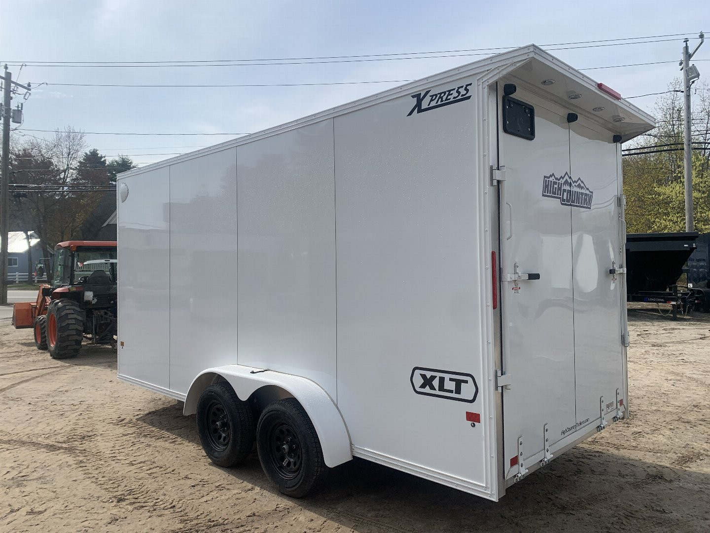 New 2025 High Country 7x16 + 18" V-Nose/ XLT Aluminum trailer / 16" OC construction / WHITE-OUT/ 7'6" interior/ 7000GVW