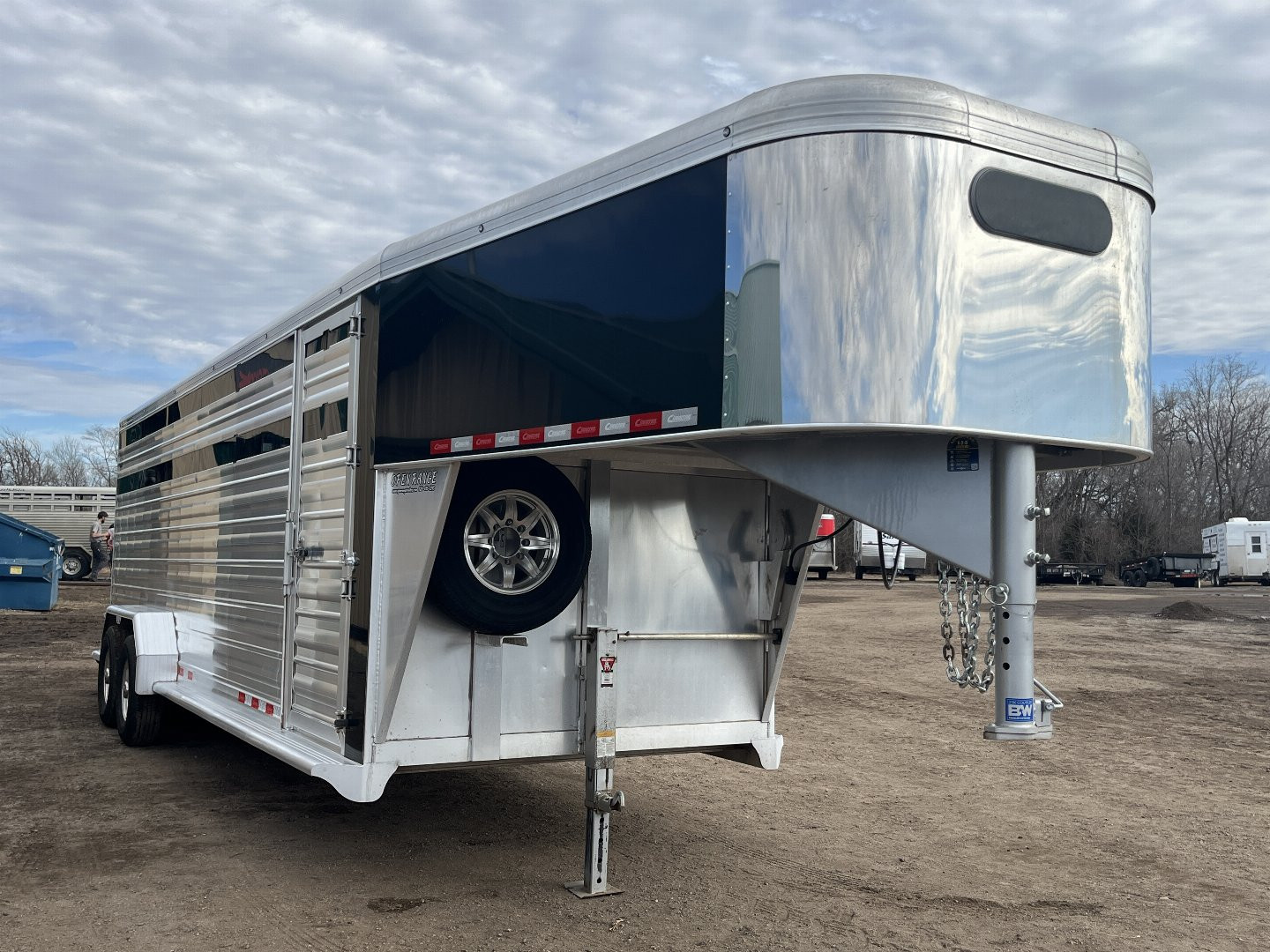 Used 2023 Cimarron Trailers Lonestar Stock / Stock Combo Trailer