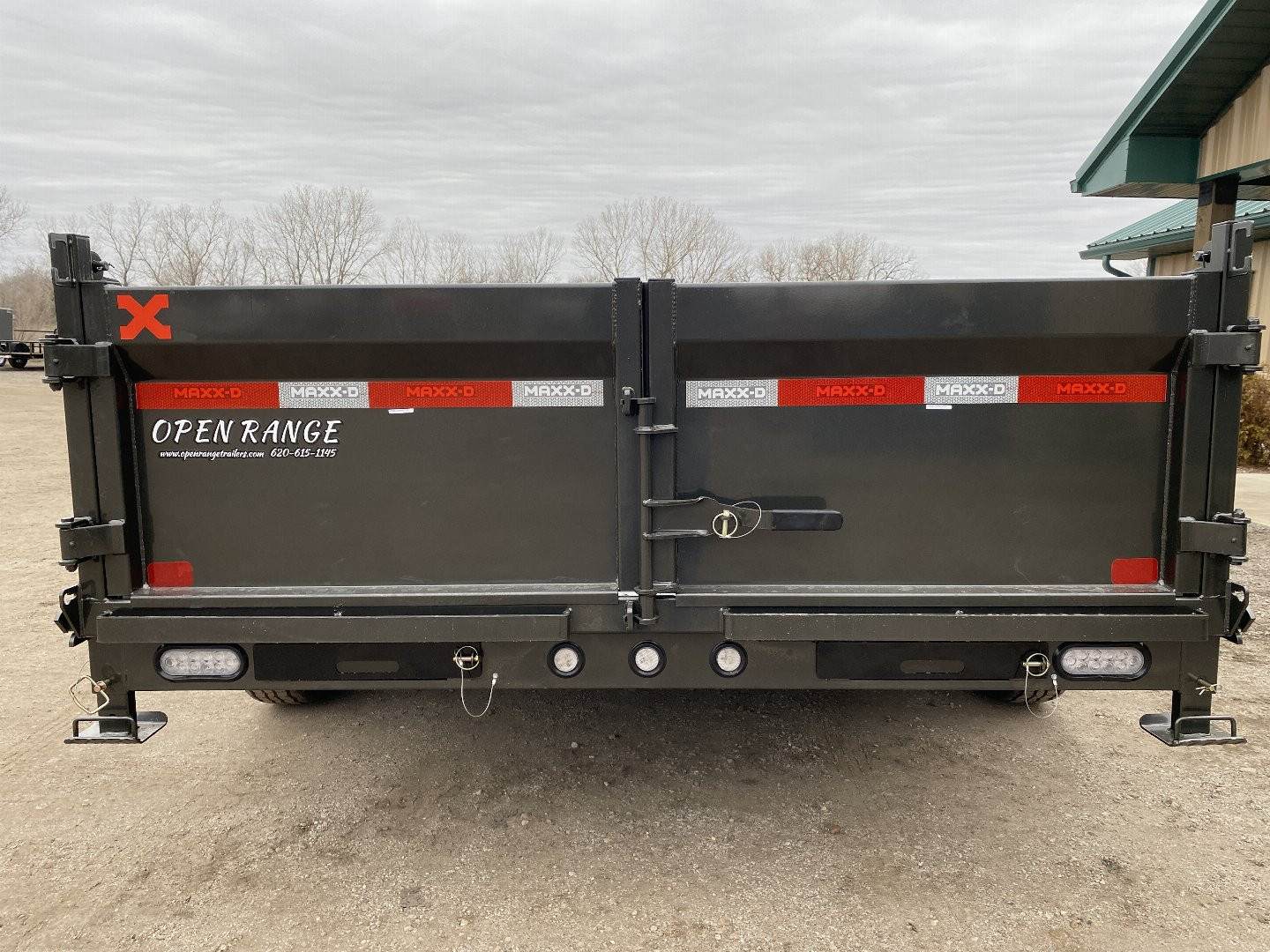 New 2025 MAXXD DJX 83x14 Dump Trailer