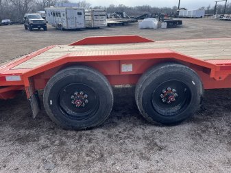 New 2024 Midsota STWB Equipment Trailer 7' Hydraulic Dovetail 26'