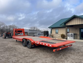 New 2024 Midsota STWB Equipment Trailer 7' Hydraulic Dovetail 26'