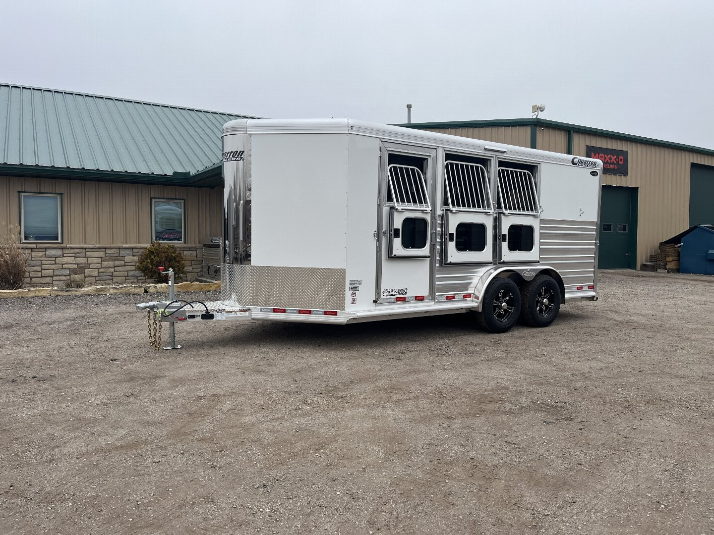 New 2025 Cimarron Trailers Norstar 3 Horse Trailer