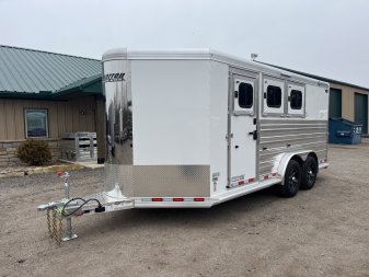 New 2025 Cimarron Trailers Norstar 3 Horse Trailer