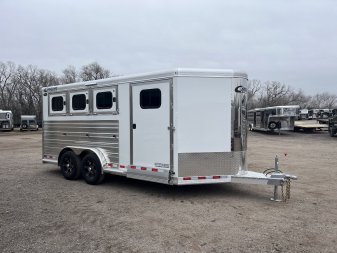 New 2025 Cimarron Trailers Norstar 3 Horse Trailer