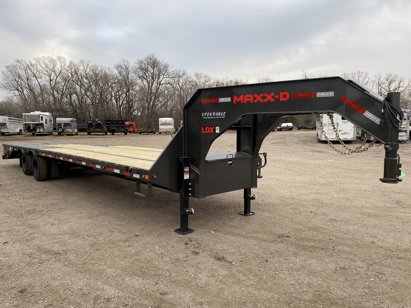 New 2025 MAXXD LDX Flatbed Trailer 102x32