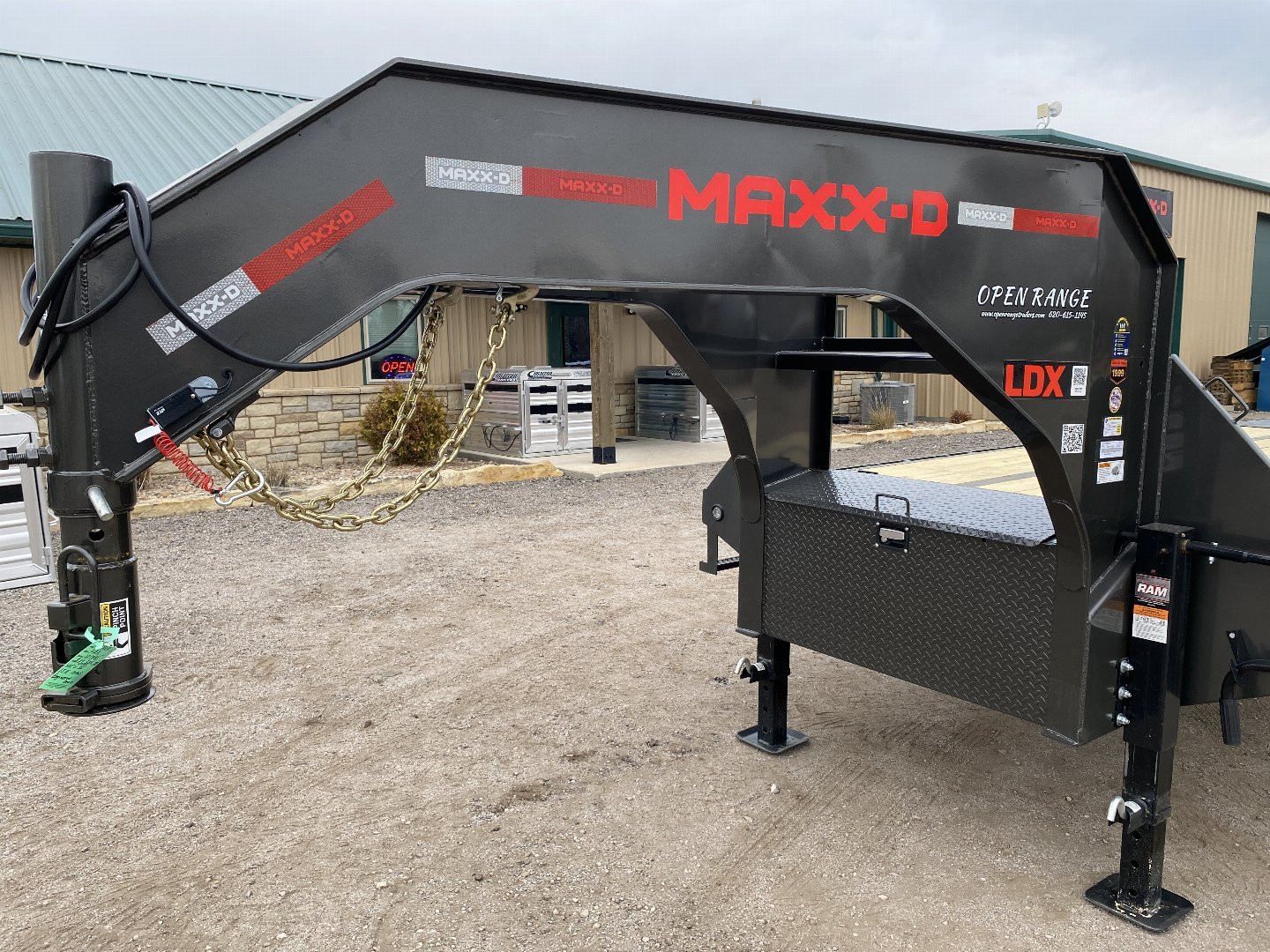 New 2025 MAXXD LDX Flatbed Trailer 102x32
