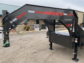 New 2025 MAXXD LDX Flatbed Trailer 102x32
