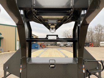 New 2025 MAXXD LDX Flatbed Trailer 102x32