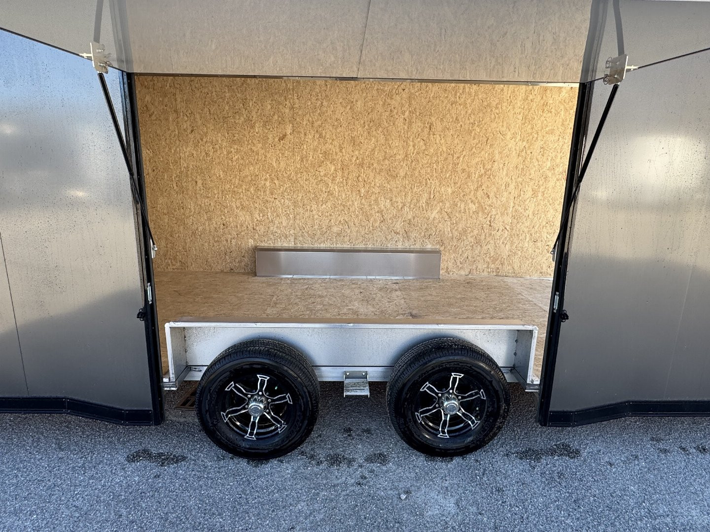 New 2024 ATC ROM300 8.5X24 Car/Race Trailer