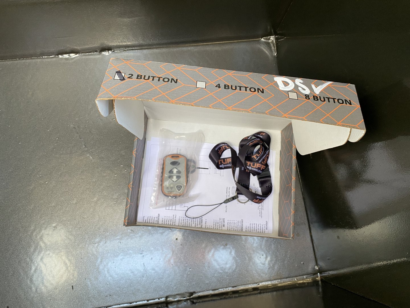 New 2025 MAXXD DTX Dump Trailer 83x16 GN