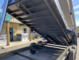 New 2025 MAXXD DTX Dump Trailer 83x16 GN