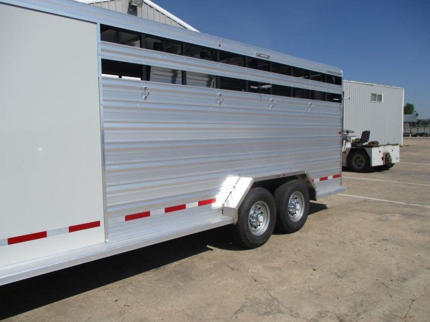 New 2023 Logan Coach Stock Combo Stock / Stock Combo Trailer