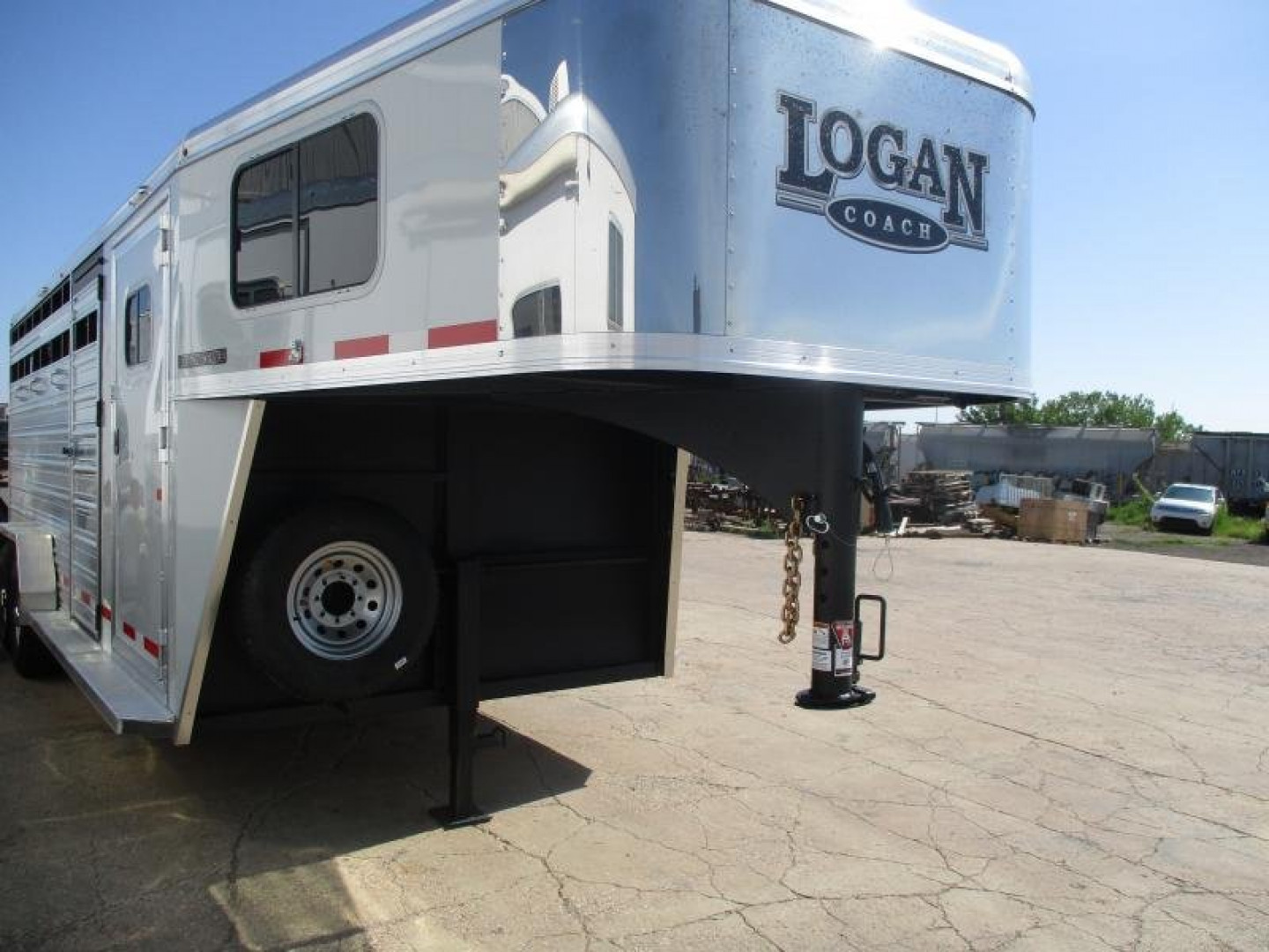 New 2023 Logan Coach Stock Combo Stock / Stock Combo Trailer