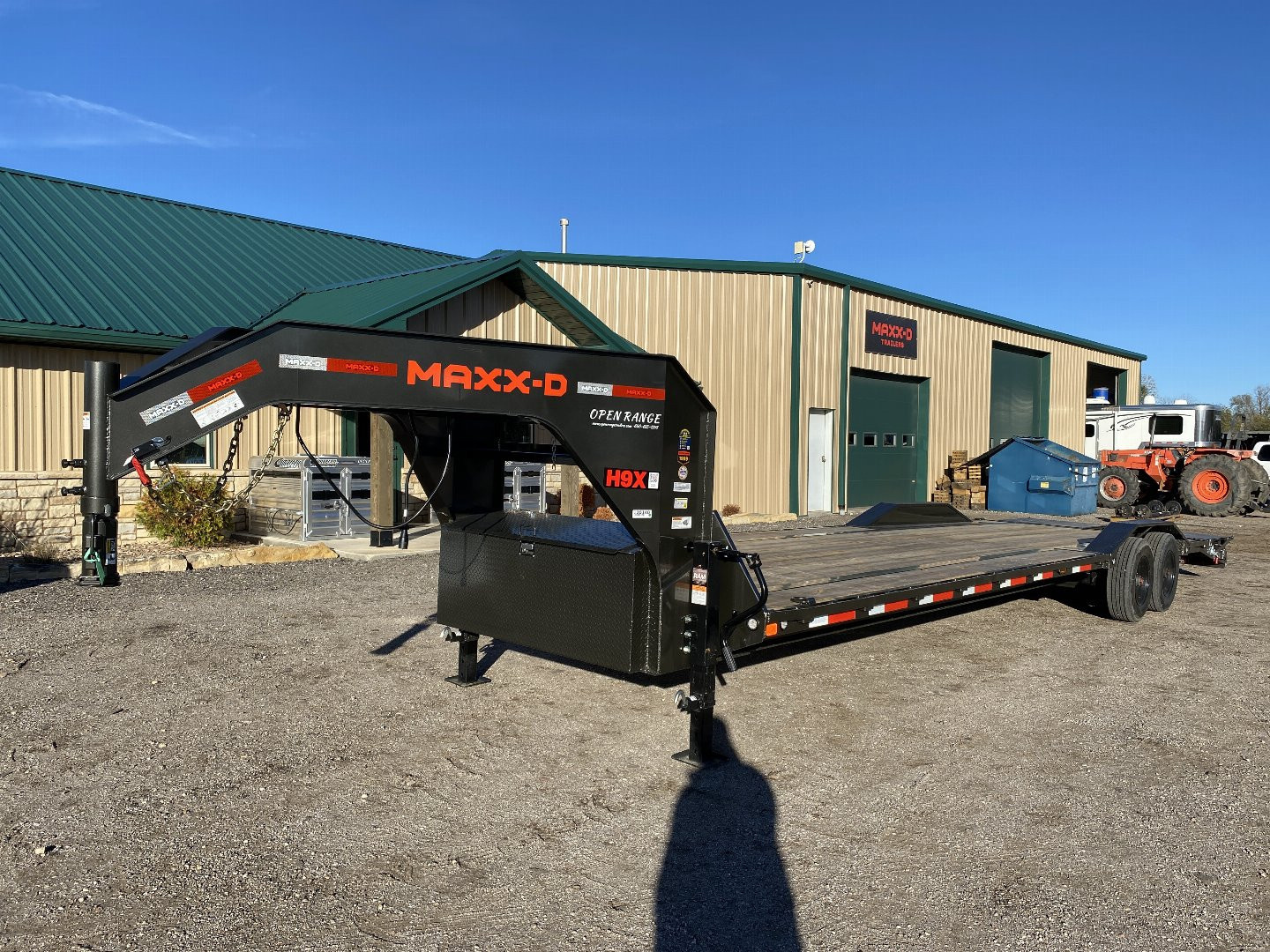 New 2025 MAXXD H9X Equipment Trailer 102x32