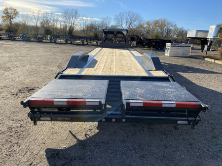 New 2025 MAXXD H9X Equipment Trailer 102x32