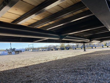 New 2025 MAXXD H9X Equipment Trailer 102x32