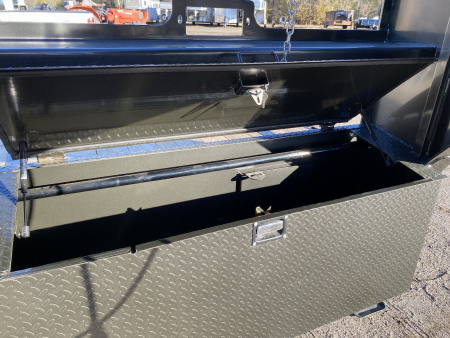 New 2025 MAXXD H9X Equipment Trailer 102x32