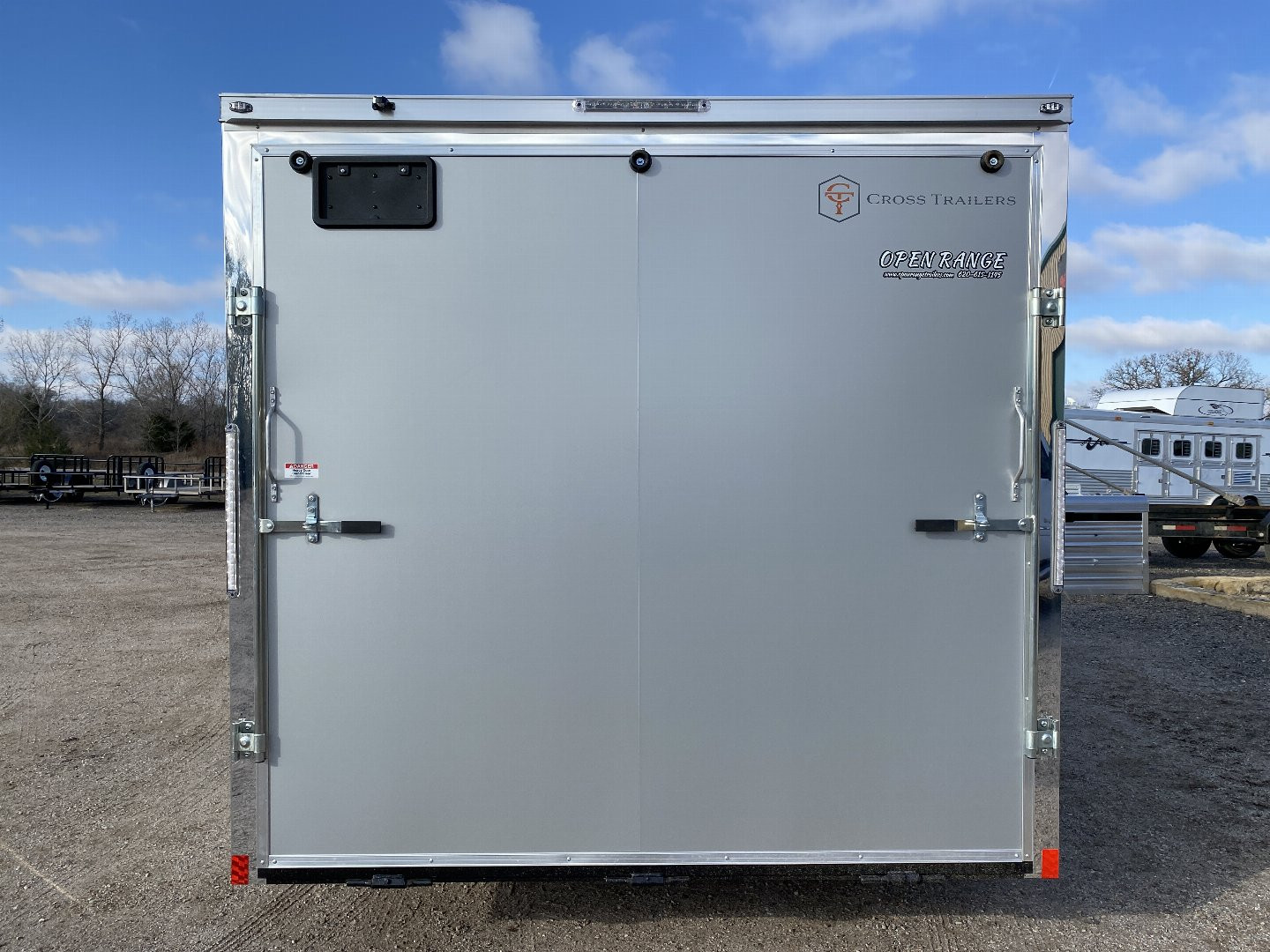 New 2025 Cross Trailers 8.5x20 Cargo / Enclosed Trailer