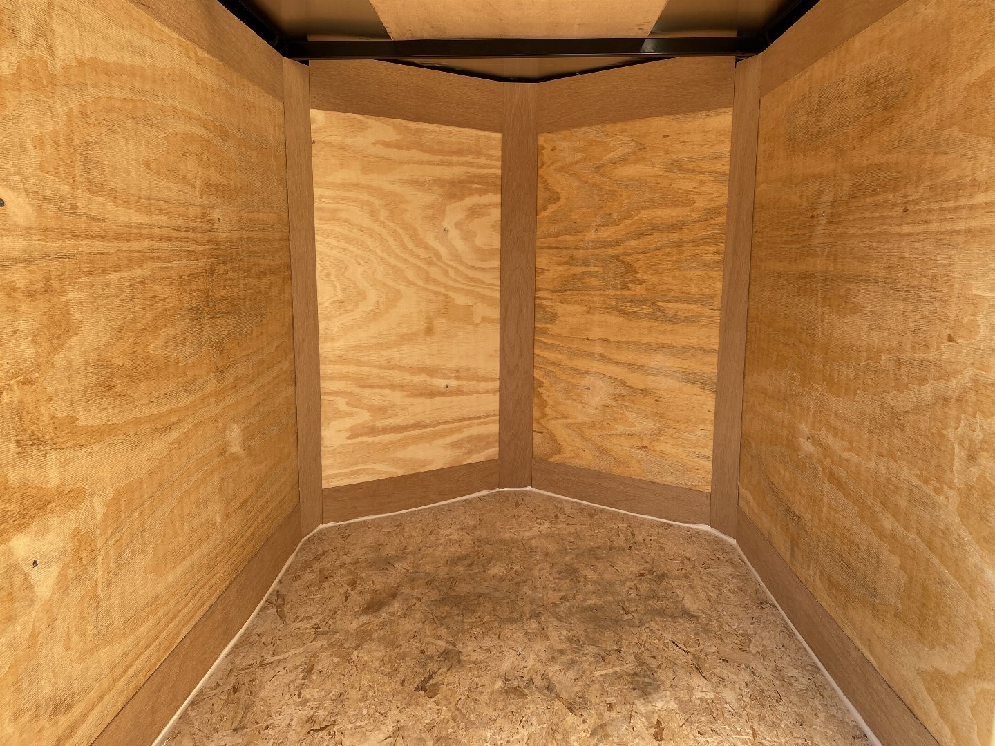 New 2025 Cross Trailers 4x6 Cargo / Enclosed Trailer