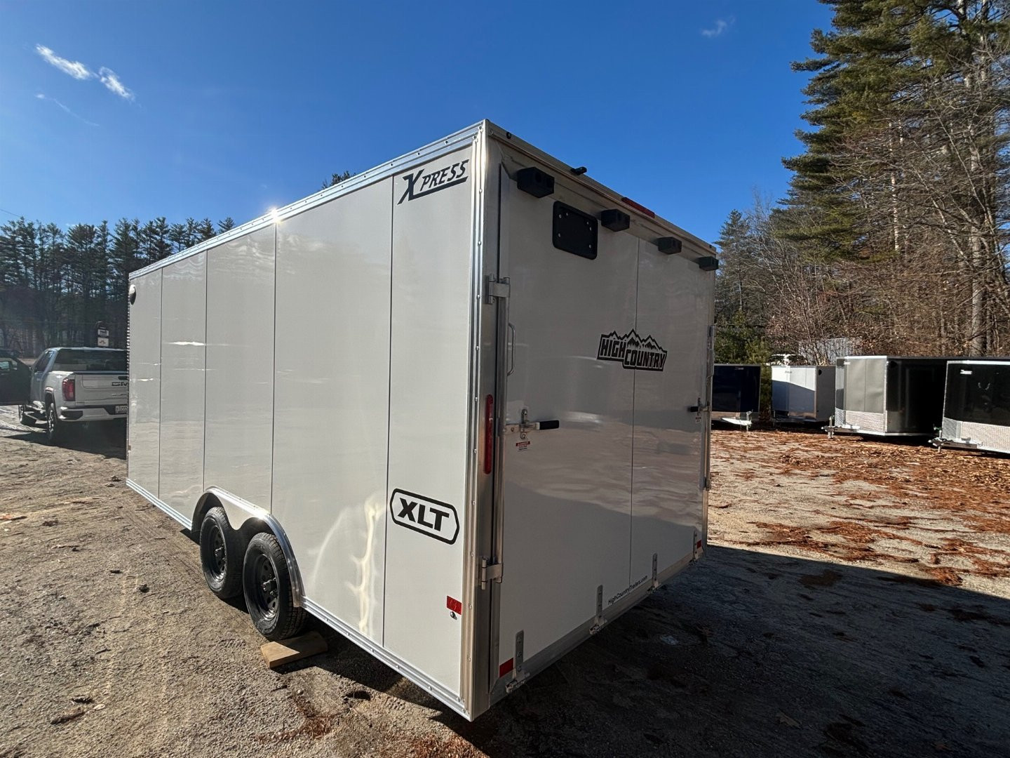 New 2025 High Country 8.5x18 V-Nose- XLT Model/ Aluminum trailer/7' interior height/ 7000gvw