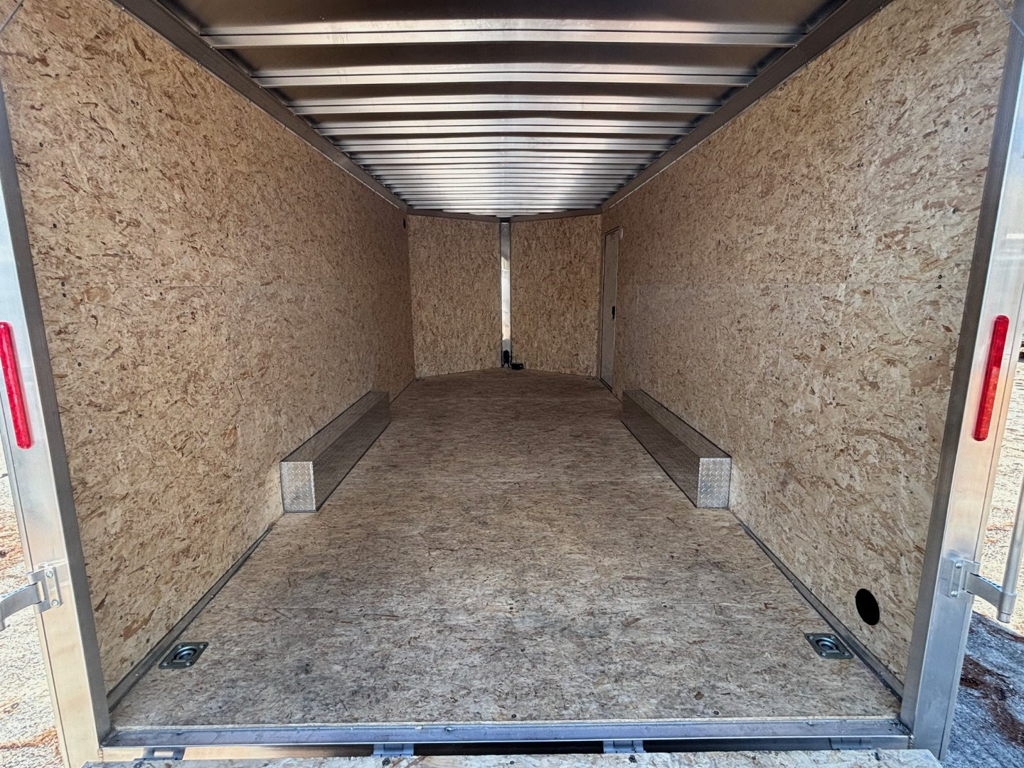 New 2025 High Country 8.5x18 V-Nose- XLT Model/ Aluminum trailer/7' interior height/ 7000gvw