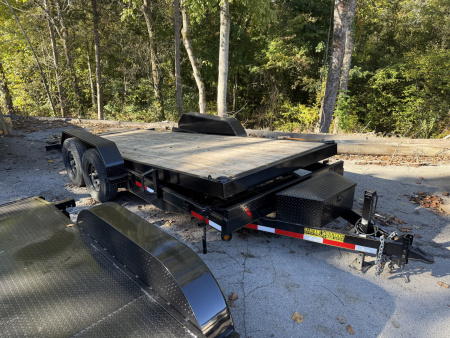 New 2025 P & T Trailers 14K 20' GRAVITY TILT Equipment Trailer