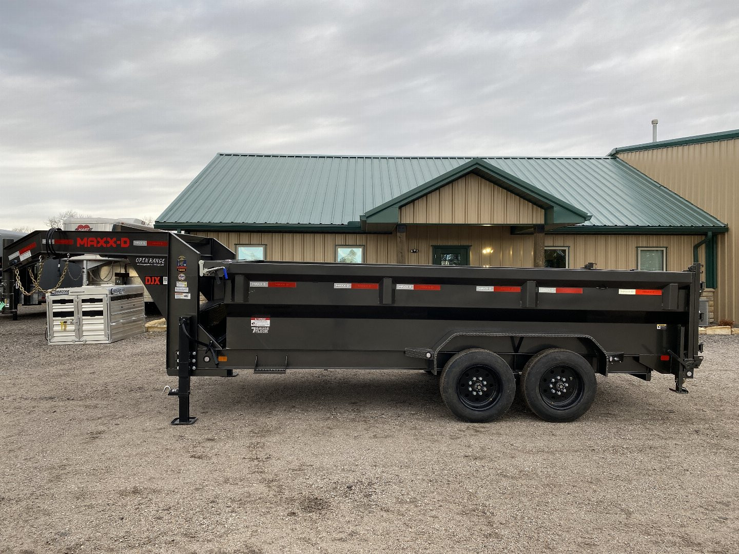 New 2025 MAXXD DJX Dump Trailer 83x16 GN