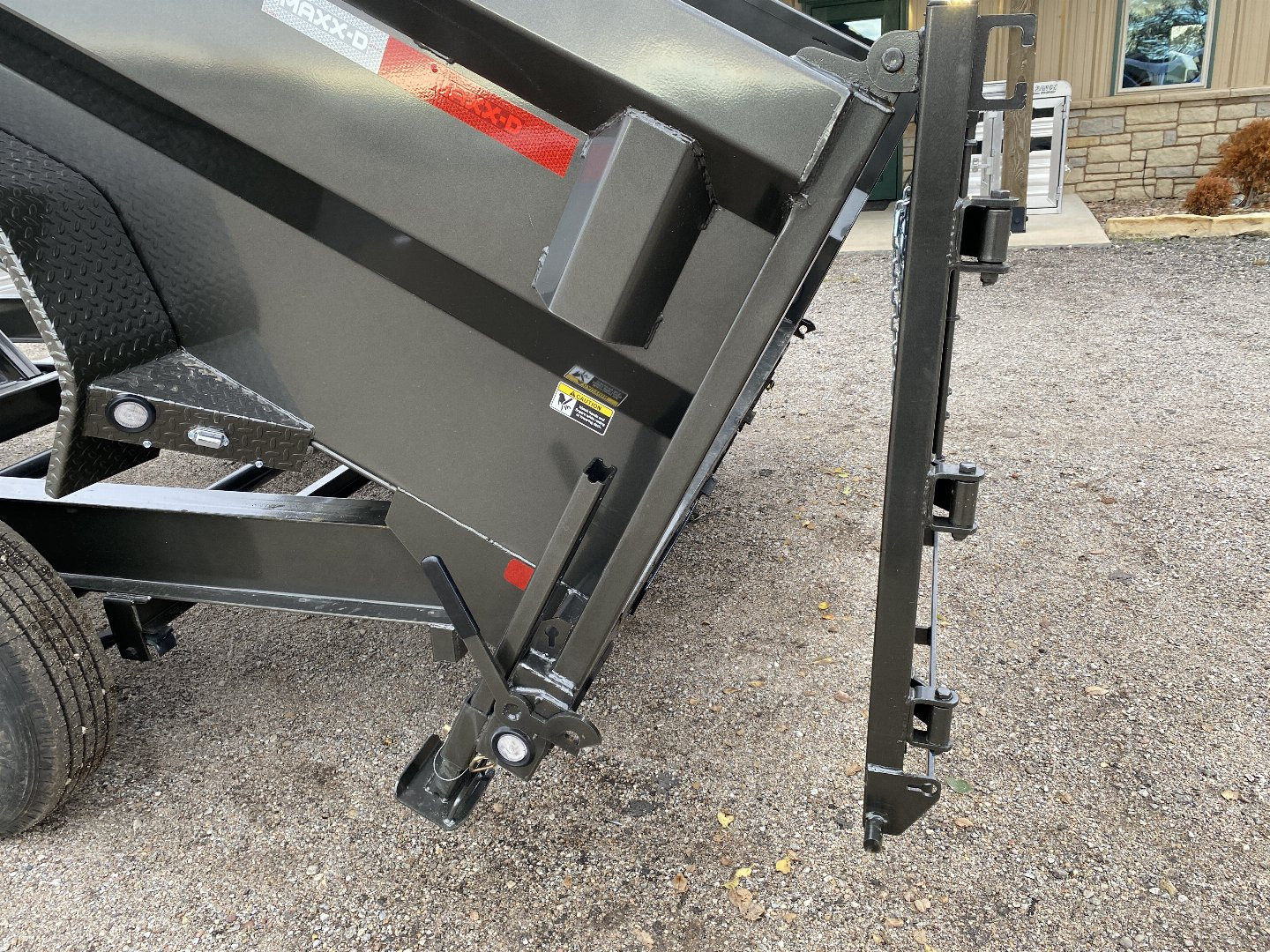 New 2025 MAXXD DJX Dump Trailer 83x16 GN