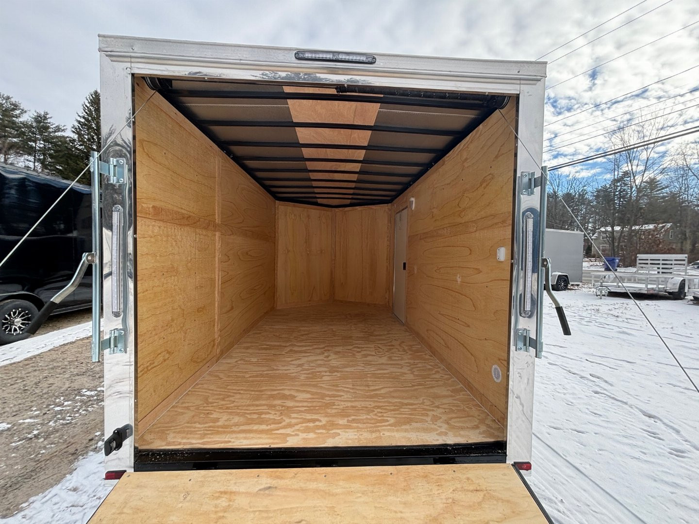 New 2025 Spartan 7X12 +2ft V-nose/6'6" interior height / Polycore / 7000GVW