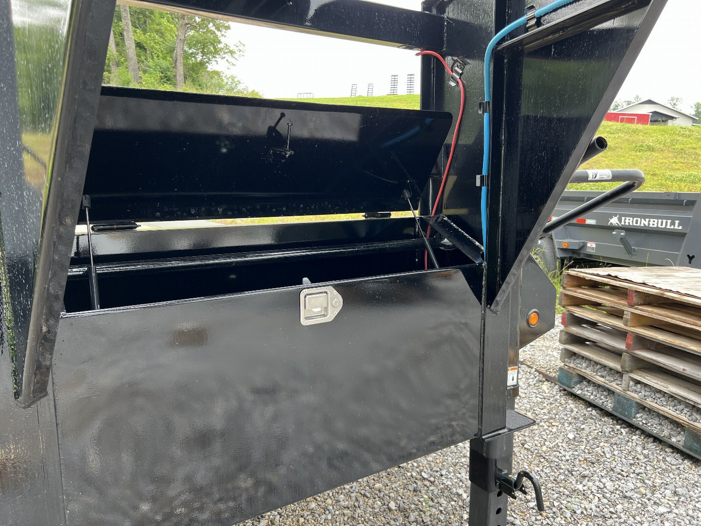 New 2025 Big Tex Trailers 22GN-20+5 MEGA Equipment Trailer