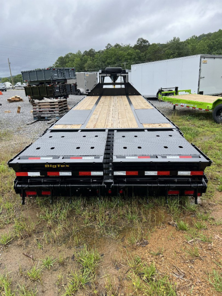 New 2025 Big Tex Trailers 22GN-20+5 MEGA Equipment Trailer