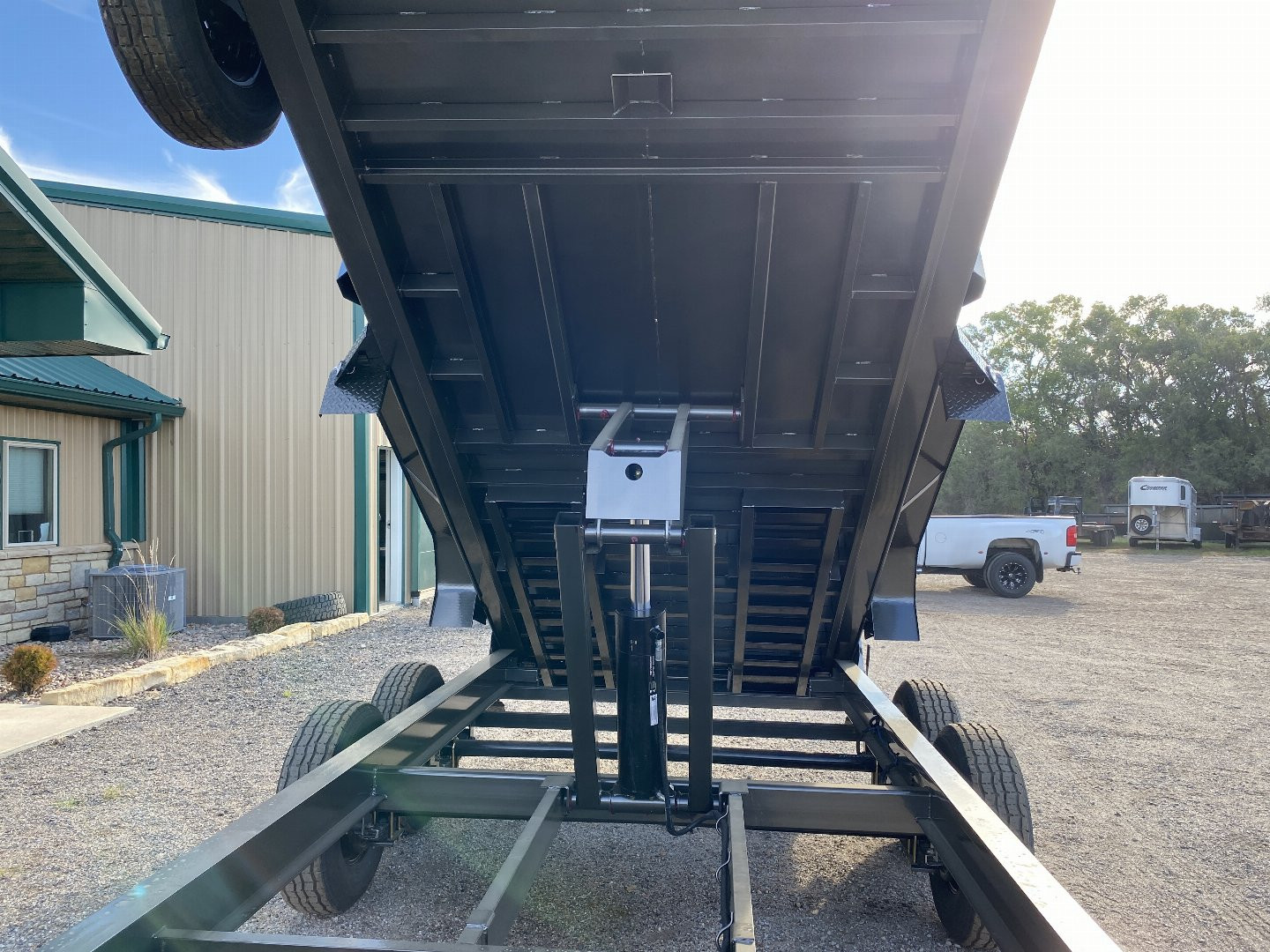 New 2025 MAXXD DJX Dump Trailer 83x16