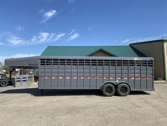 New 2025 Circle D LIVESTOCK TRAILER Stock / Stock Combo Trailer