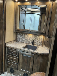Used 2022 Cimarron 4 Horse Norstar Living Quarters Horse Trailer