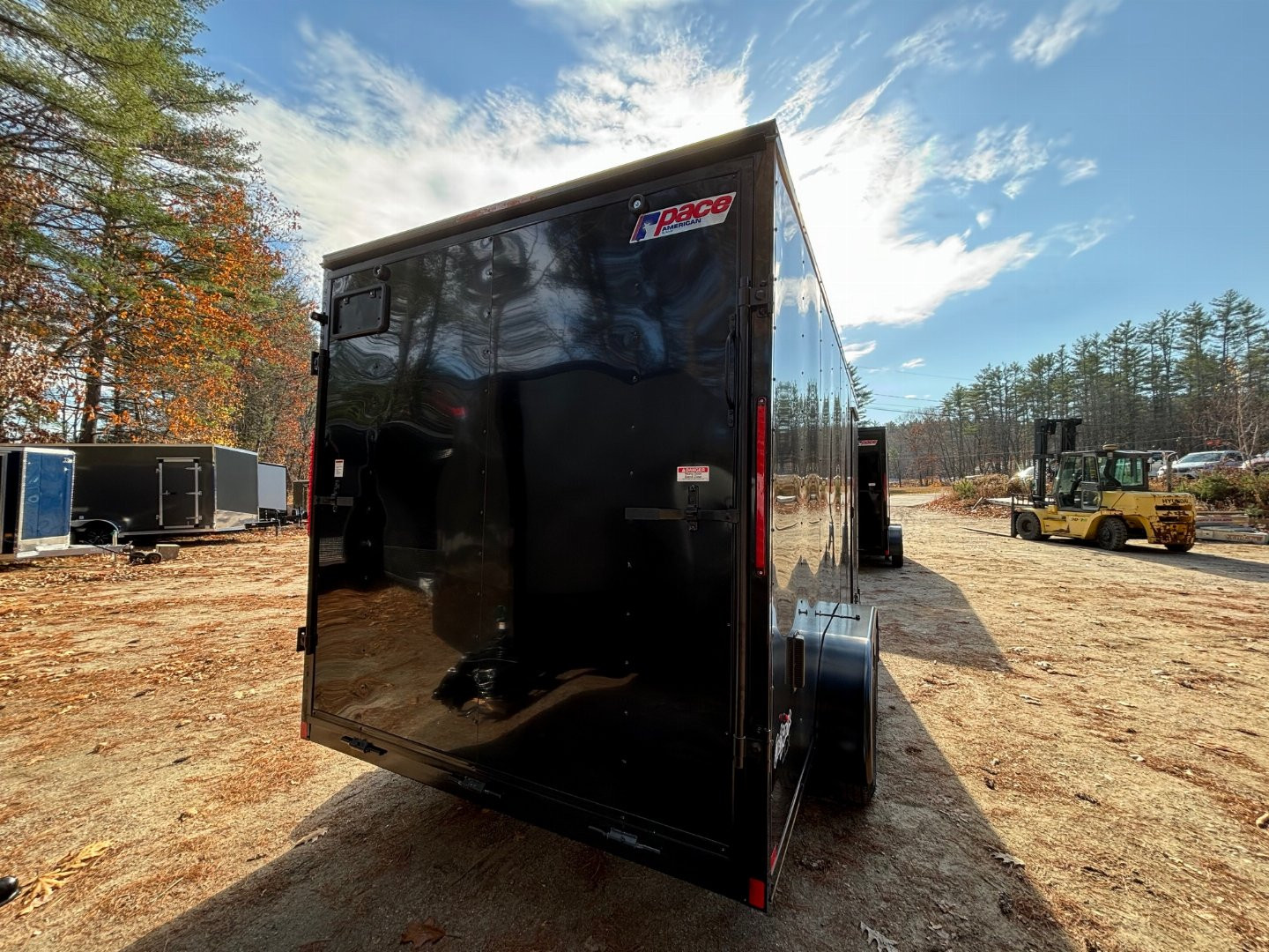 New 2025 Pace Outback DLX 7x14+2ft V Nose/ Blackout Package/ 7' Interior/ 7000gvw